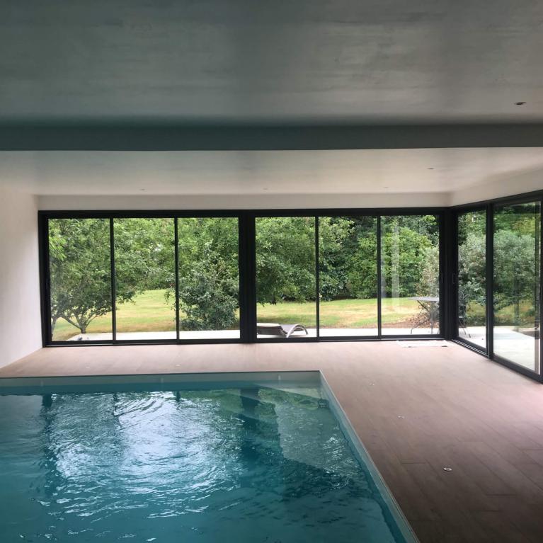 Pose des fenêtres à Fouesnant