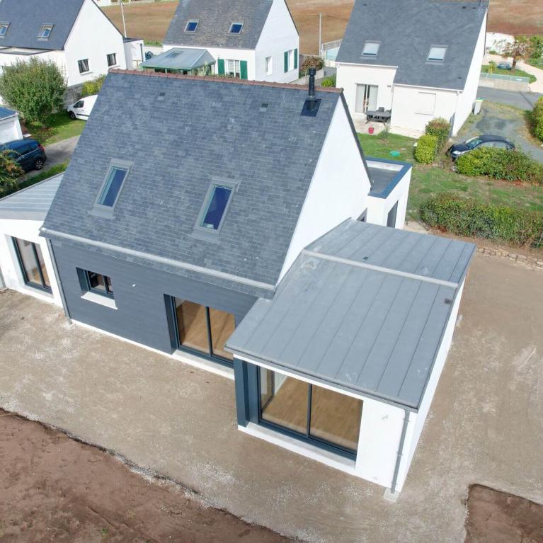 Bardage et menuiseries extérieures à Plobannalec
