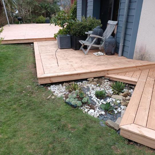 Pose d'une terrasse à Fouesnant