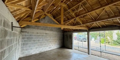 Octobre 2024 : pose d'une charpente