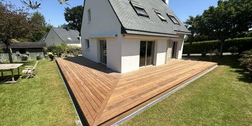 Réalisation d'une terrasse Camaru à Fouesnant