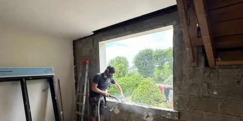 Mai 2024 : remplacement d'une fenêtre (1/2)