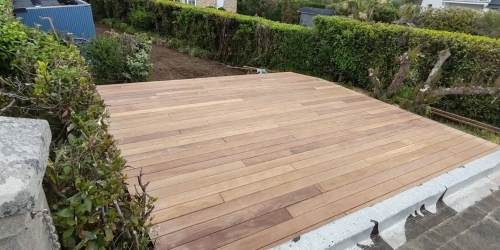 Avril 2025 : pose d'une terrasse