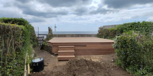 Avril 2025 : pose d'une terrasse